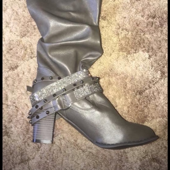 Women’s boots - Picture 3 of 4